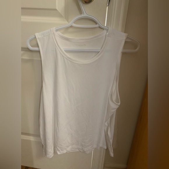 **2 for $20**🛍️OLD NAVY White Workout Tank Top Large - Picture 4 of 8